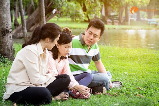cách kiềm chế cơn giận khi dạy con