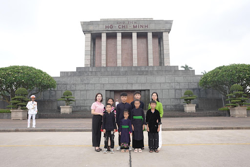 minh trí thành thiện nguyện