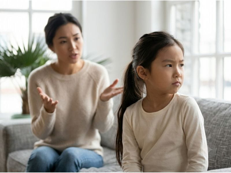 con cái không tôn trọng cha mẹ