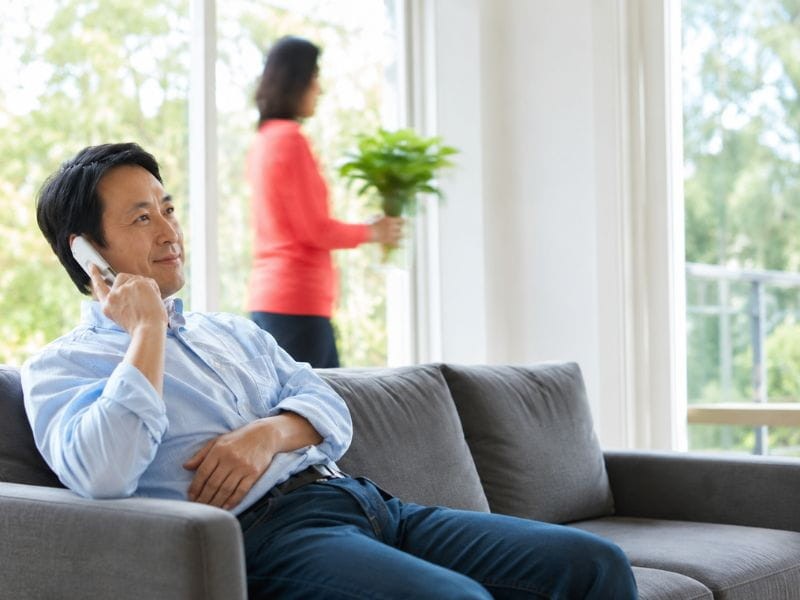 làm sao để biết chồng ngoại tình 2