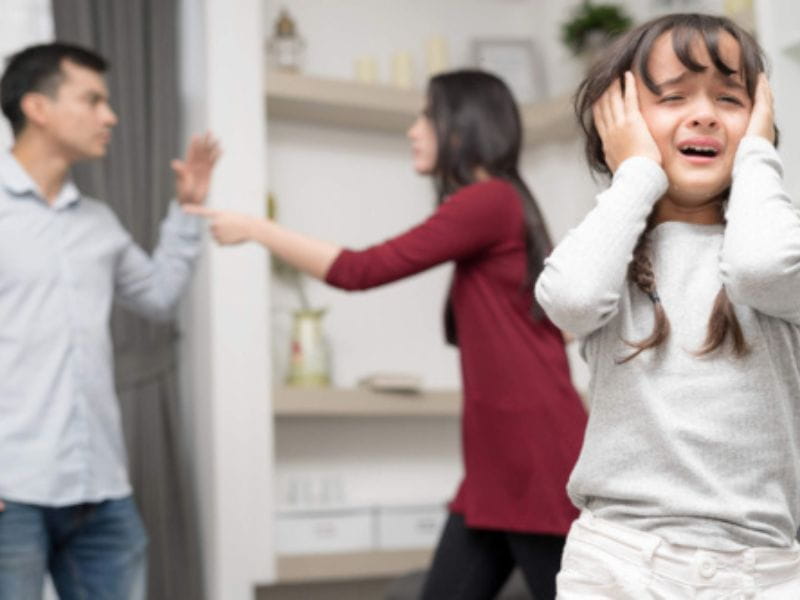 vợ kiểm soát chồng quá mức 5